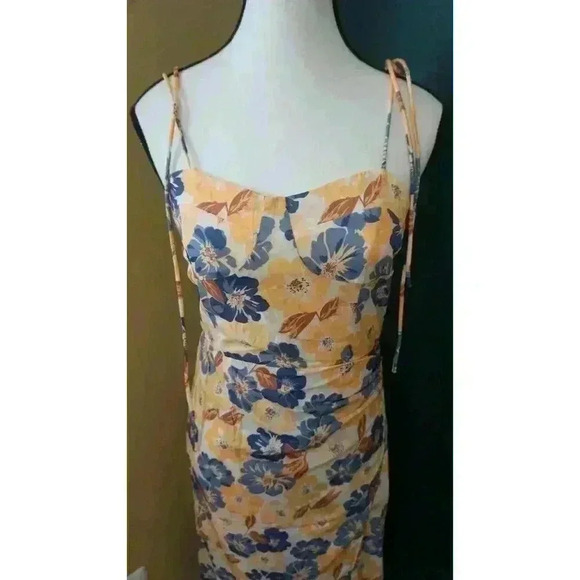 Tie Shoulder Bustier Smocked Split Floral Vacation Midi Slip Dress - Size M - Picture 4 of 15